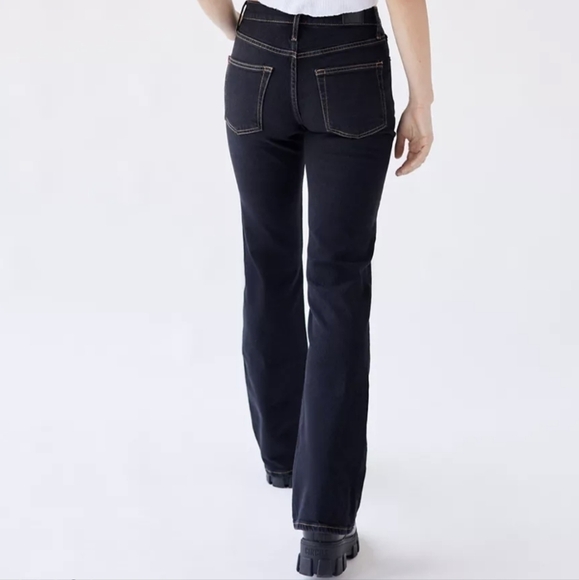 Urban Outfitters BDG 90s Mid Rise Boot Cut Jeans in Washed Black NWT - Picture 3 of 12